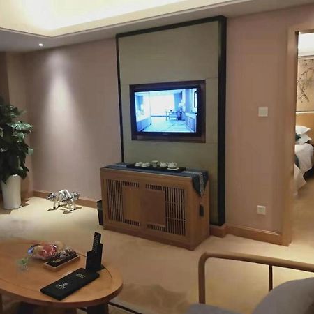 Feicheng Blossom Hotel Zewnętrze zdjęcie