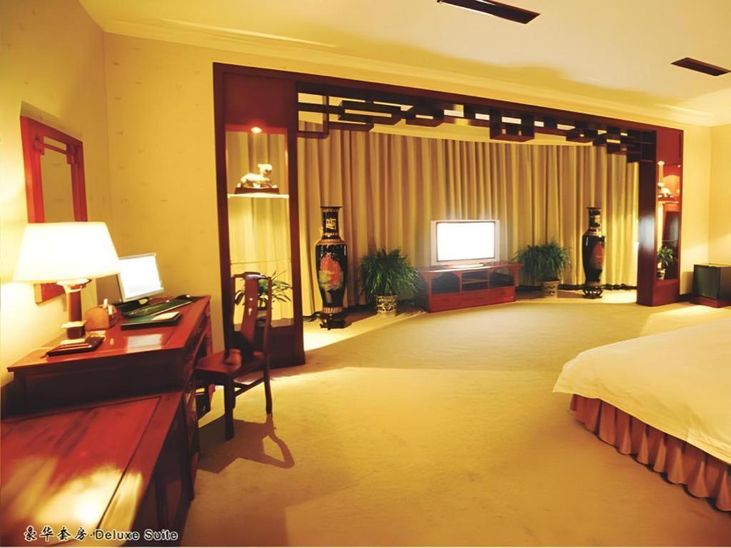 Feicheng Blossom Hotel Zewnętrze zdjęcie