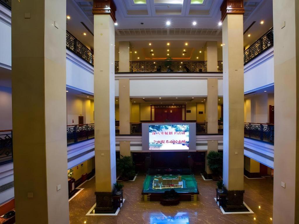 Feicheng Blossom Hotel Zewnętrze zdjęcie
