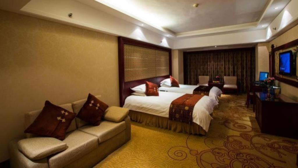 Feicheng Blossom Hotel Zewnętrze zdjęcie