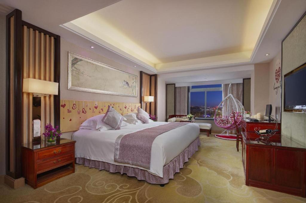 Feicheng Blossom Hotel Zewnętrze zdjęcie