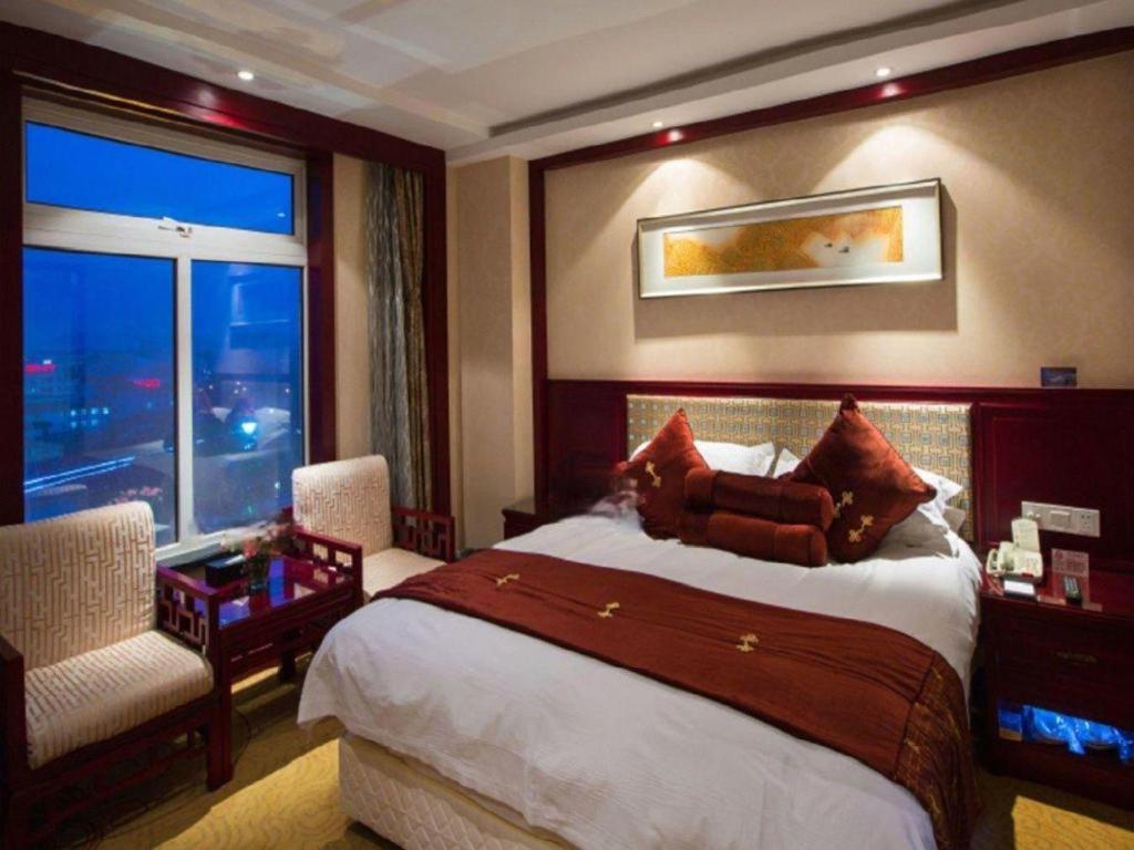 Feicheng Blossom Hotel Zewnętrze zdjęcie