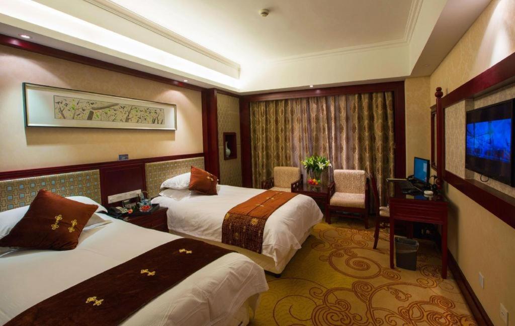 Feicheng Blossom Hotel Zewnętrze zdjęcie