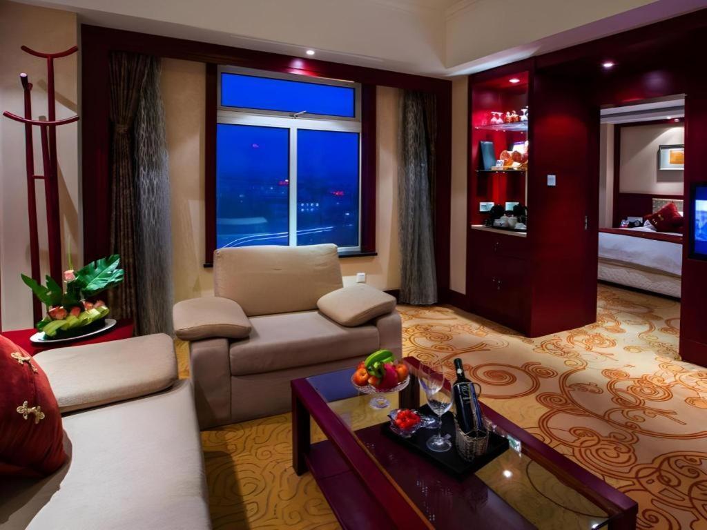 Feicheng Blossom Hotel Zewnętrze zdjęcie