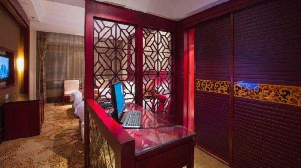 Feicheng Blossom Hotel Zewnętrze zdjęcie