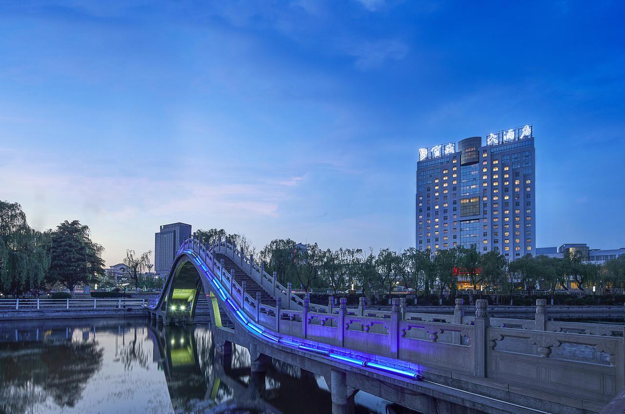 Feicheng Blossom Hotel Zewnętrze zdjęcie